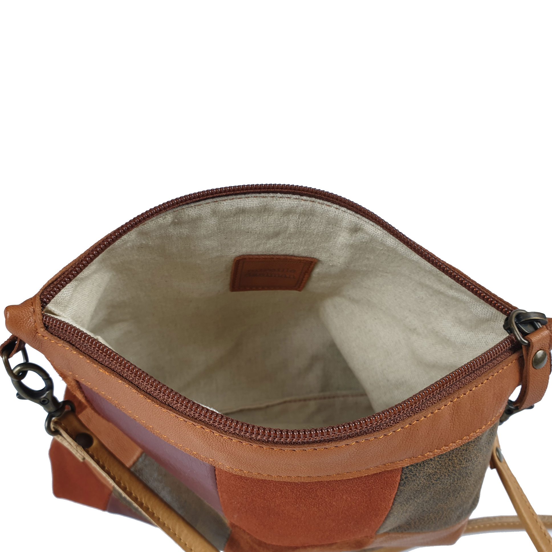 mireille-daelman-handmade-leather-bags-retro-stripes-sally-4